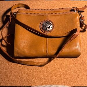 Brighton Caramel Leather Crossbody Bag London groove crossbody organizer